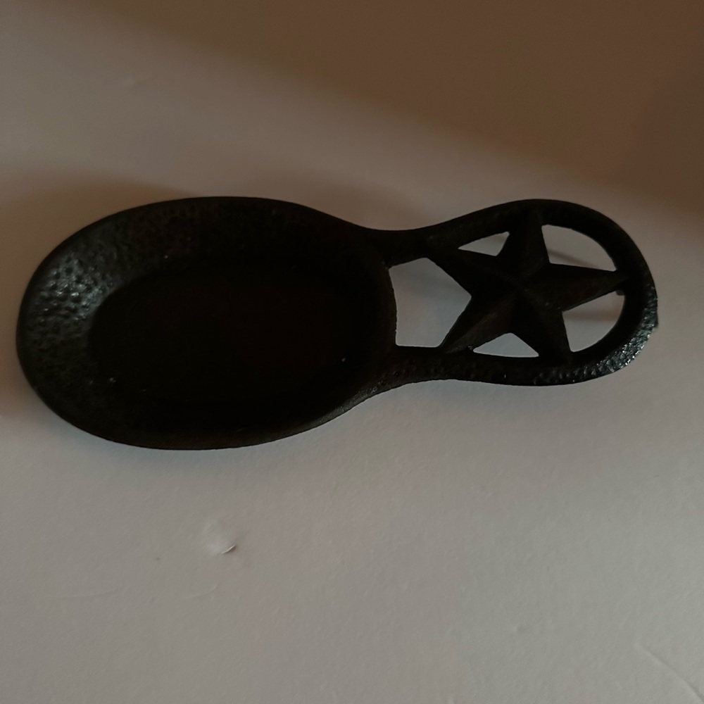 A trivet